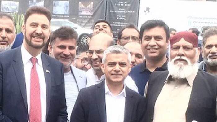 مرد حق مرد مجاھد صادق خان میئر آف لندن کے ساتھ شیڈووزیر امیگریشن یوکے افضل خان و علامہ عظیم جی